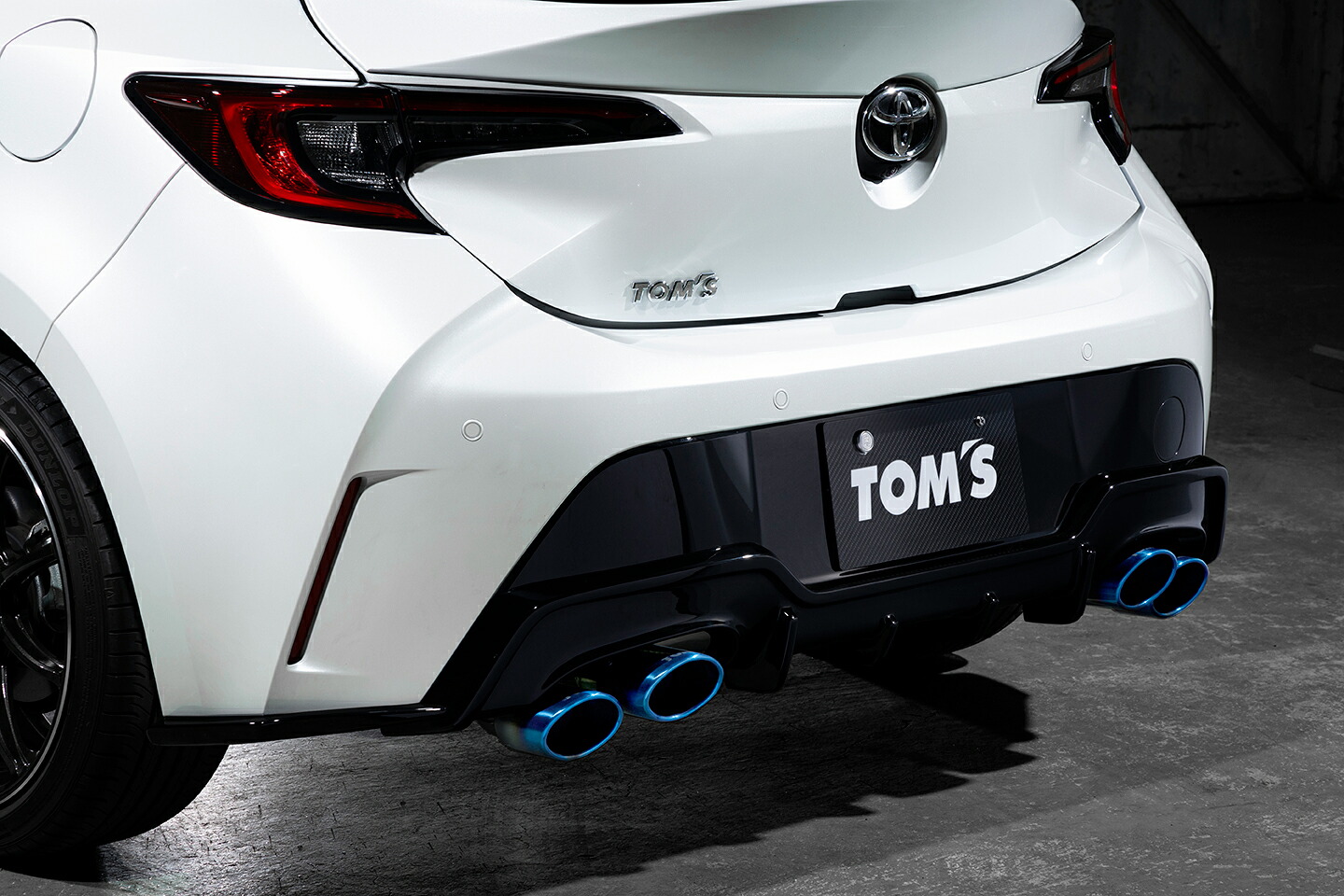 TOM'S トムス・バレル チタンテール カローラスポーツ ZWE219H R4.10～ 2ZR-FXE 後期型 2WD車専用 個人宅配送不可 沖縄・離島は送料着払い