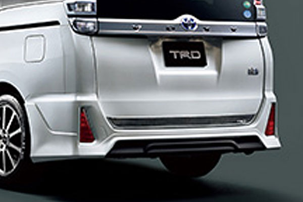 TRD リヤバンパースポイラー 素地(未塗装) ヴォクシー ZRR80W ZRR85W ZWR80W 17/07～18/06 除くリヤフォグランプ、バンパープロテクター(純正用品)付車 ※北海道は送料11000円(税別) 沖縄・離島は要確認 ※個人宅配送&times;(営業所止め○ 送料+1000円) 法人宛○｜オートクラフト