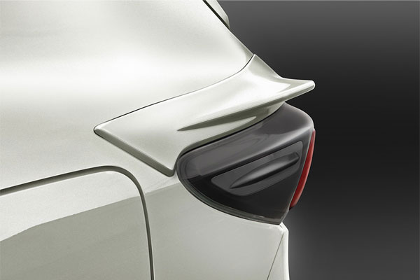TRD クォーターパネルスポイラー 素地(未塗装) ハリアー ZSU60W ZSU65W 17/06～