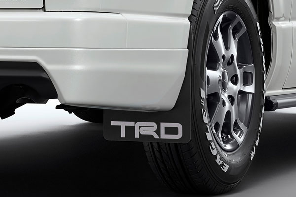 TRD マッドフラップ ブラック ハイエースバン KDH20# KDH211 KDH22# TRH200 KDH21# KDH22# 13/11〜  除くマッドガード（カラード）、マッドガード付車 | オートクラフト