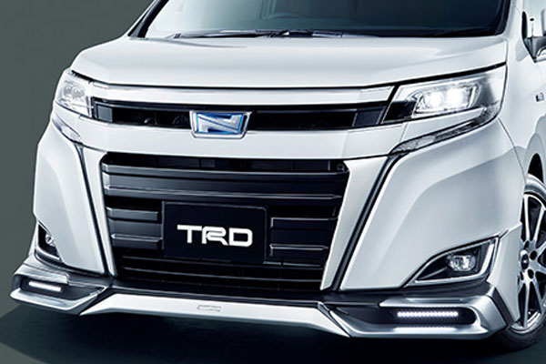 TRD フロントスポイラー(LED付) 素地(未塗装) ノア ZRR80G ZRR85G ZWR80G 17/07～18/06 除くバンパープロテクター(純正用品)付車 ※北海道は送料11000円(税別) 沖縄・離島は要確認 ※個人宅配送&times;(営業所止め○ 送料+1000円) 法人宛○｜オートクラフト