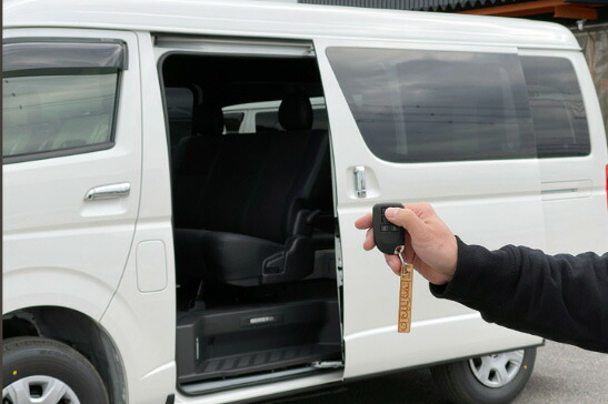 UIvehicle パワースライドドア予約ロックシステム ハイエース 200系 3型～現行｜オートクラフト