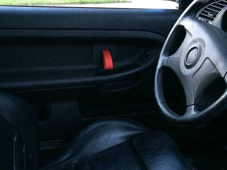 BMW M3(E36) ドアプルストラップ【Hard Motorsport】｜Auto-Parts 店