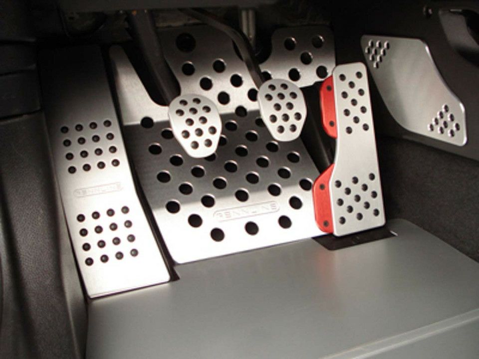 MINI (R50/52/53)用 アルミ4ピースペダルセット(ラバーグリップ付)ブラック【Rennline】