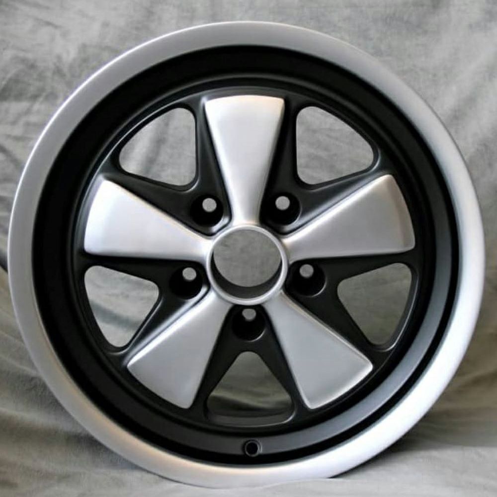 ポルシェ 930(911) フックススタイル リアホイール 9x17 ET15【Maxilite】