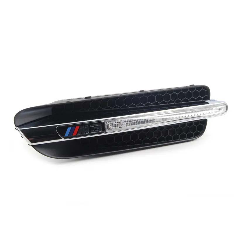【BMW純正】サイドフェンダーグリル(左) BMW M3セダン(E90) 51138046447