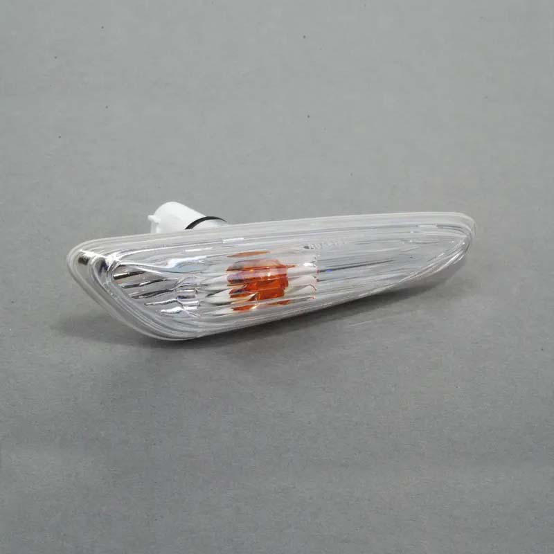 【BMW純正】クリア・サイドマーカーASSY(右) BMW X3(E83) 63133418448｜Auto-Parts 店 9,697円
