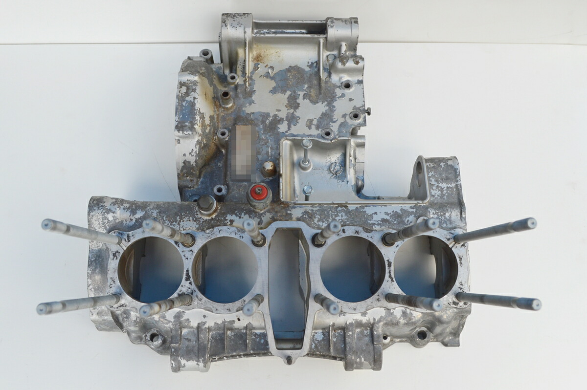 HONDA ホンダ CB750F クランクケース　アッパー　中古品　当時物　(HONDA/CB900F/CB1100F/CB1100R) RC04【中古】｜ＡＵＴＯ　ＷＯＲＬＤ