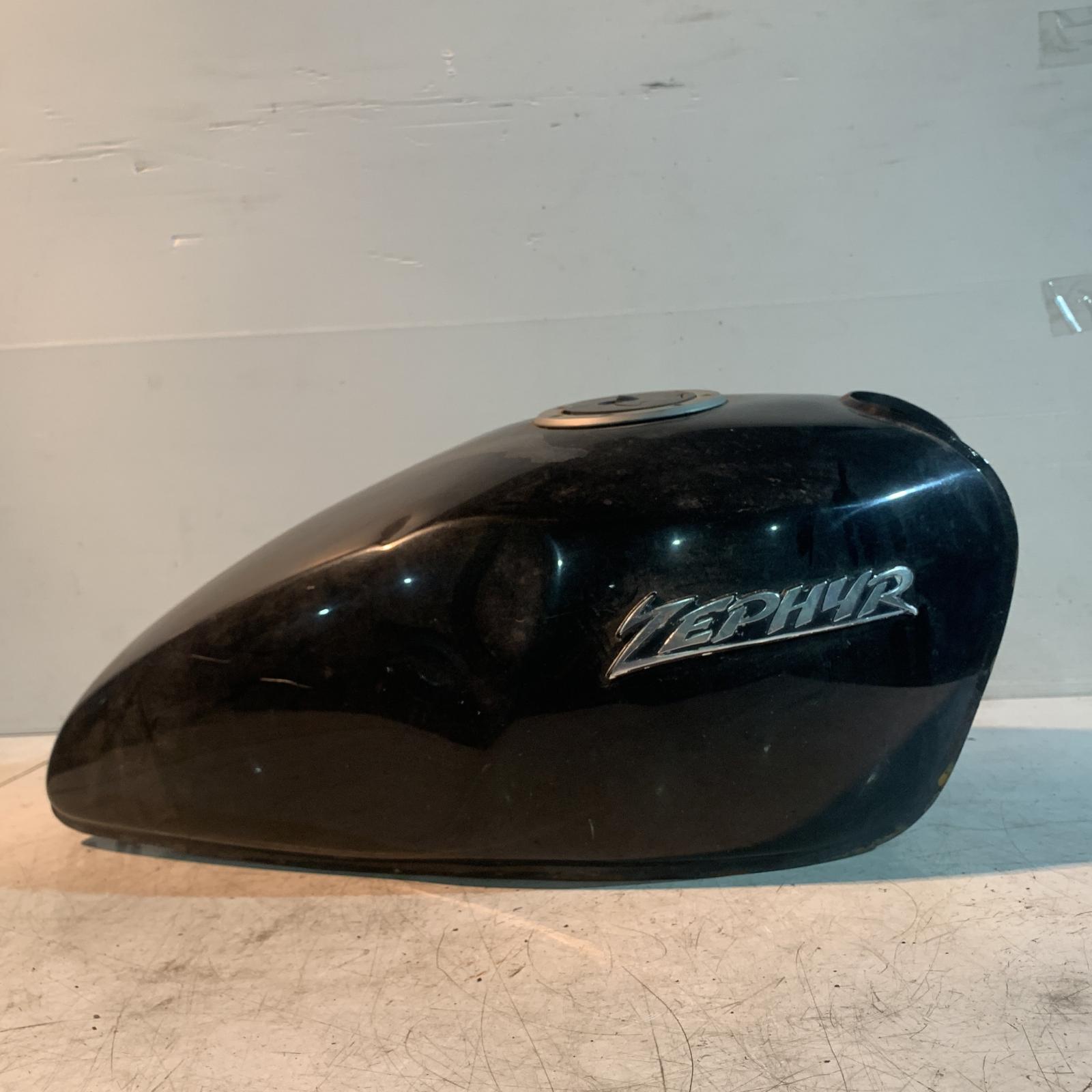 Amazon.co.jp: CBR400F 純正ガソリンタンク 当時物(検CBX400F