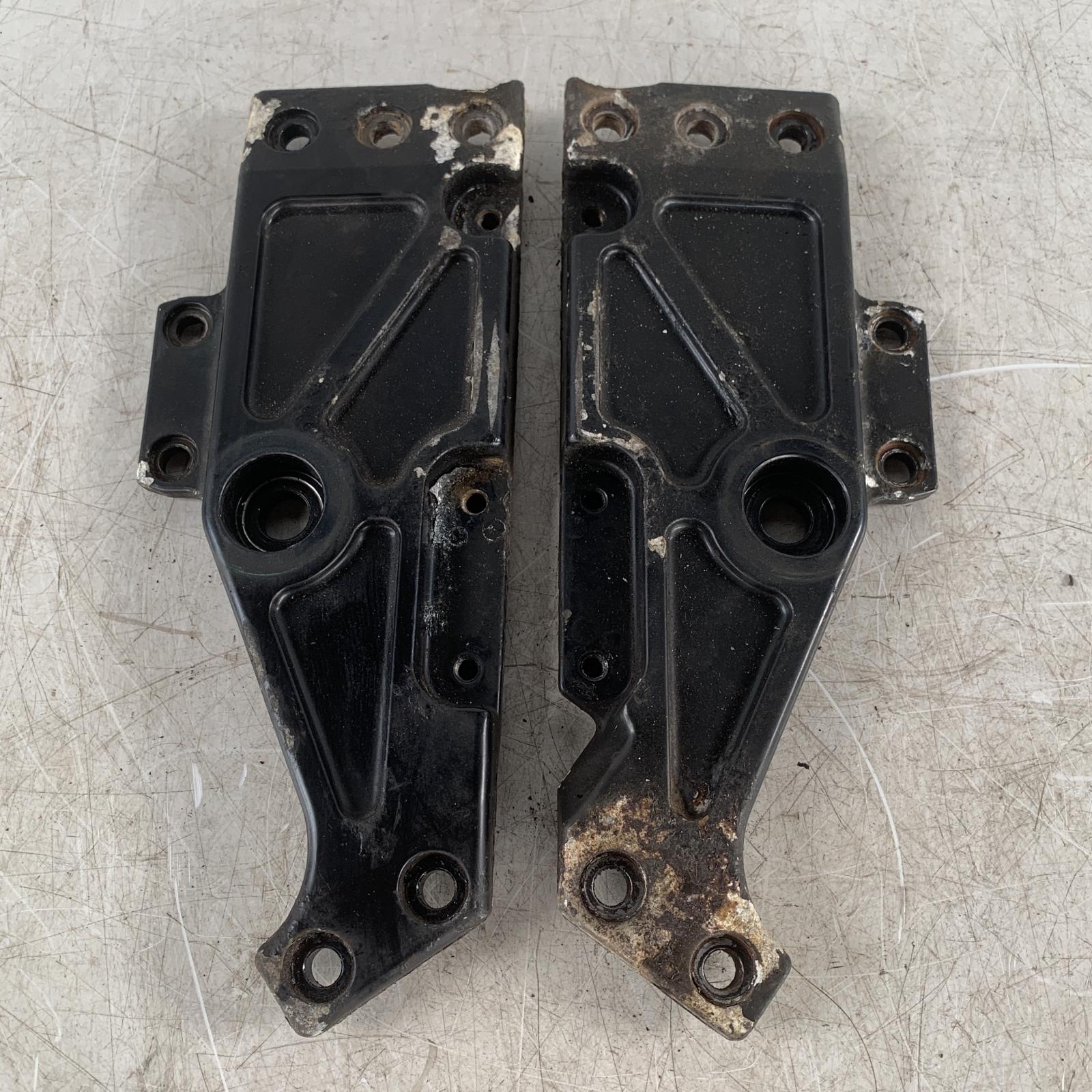 KAWASAKI カワサキ ゼファー400 ステッププレート ZR400C【中古】 7,388円
