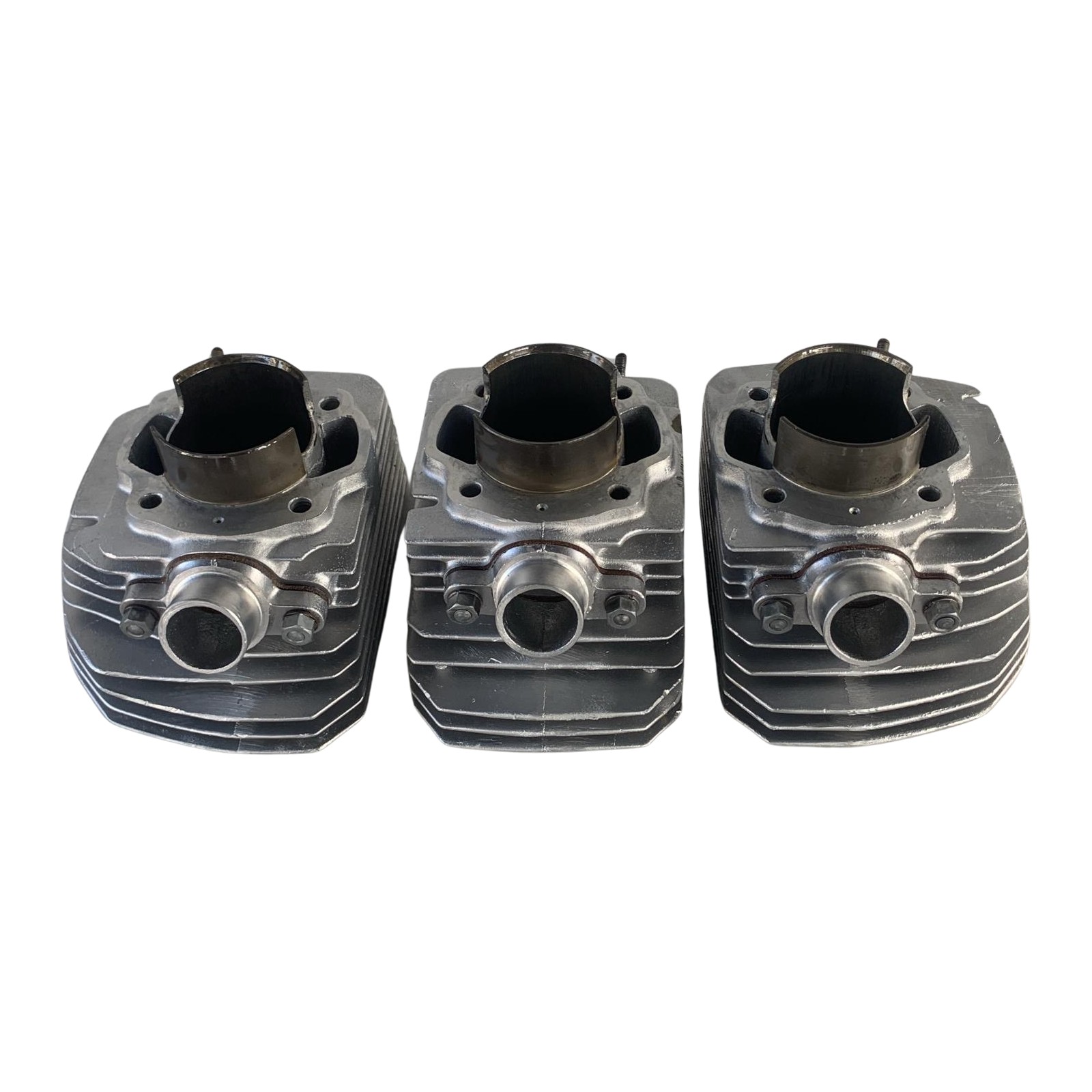 KAWASAKI 350SS シリンダー（1）　部品取り カワサキ [Y-250318-17] 楽天市場】KAWASAKI 350SS シリンダー（1） 部品取り カワサキ