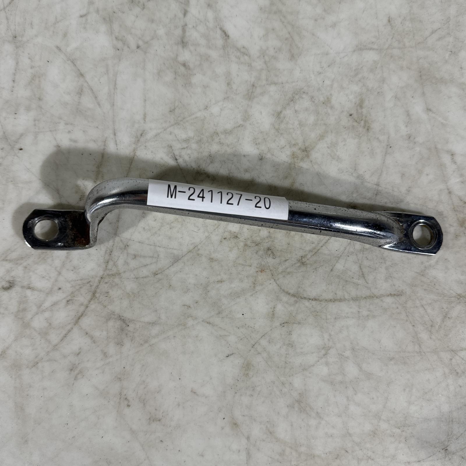 楽天市場】CBR400F サイドグリップ 左右セット 黒 : カスタム