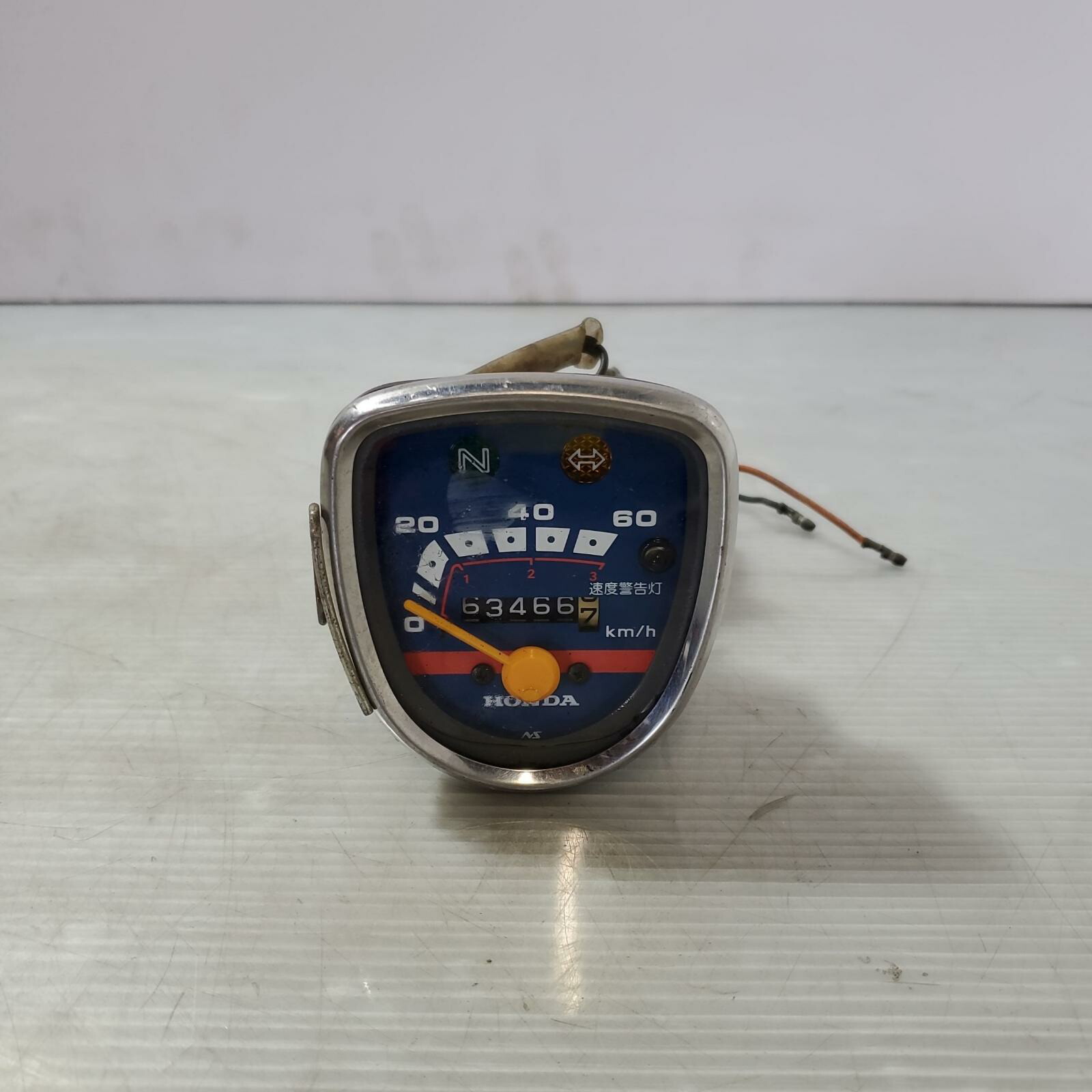 HONDA タクト50 AF51 スピードメーター ホンダ [Y-250617-5] 楽天市場】HONDA タクト50 AF51 スピードメーター ホンダ : AUTO