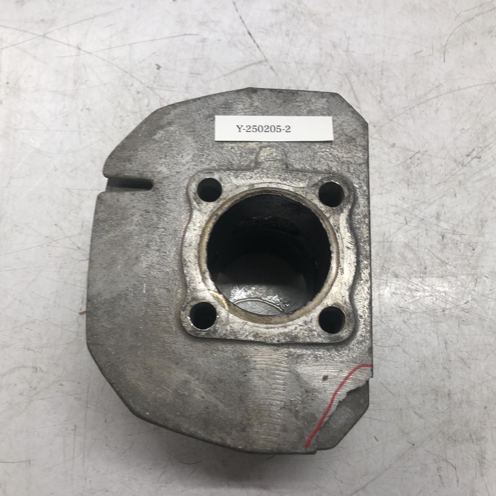 KAWASAKI 500SS シリンダー　1 カワサキ 13,187円