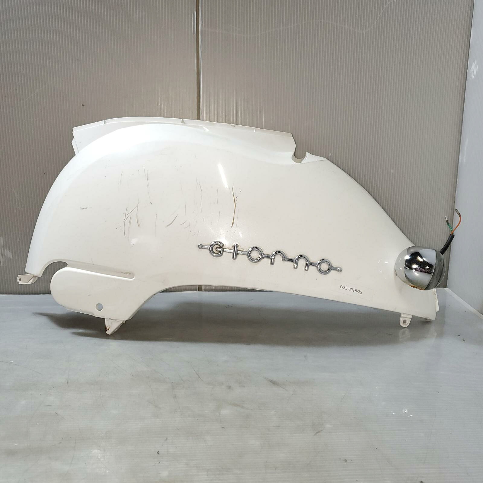 HONDA ジョルノ50 AF70 サイドカバー 左 GIORNO ホンダ
