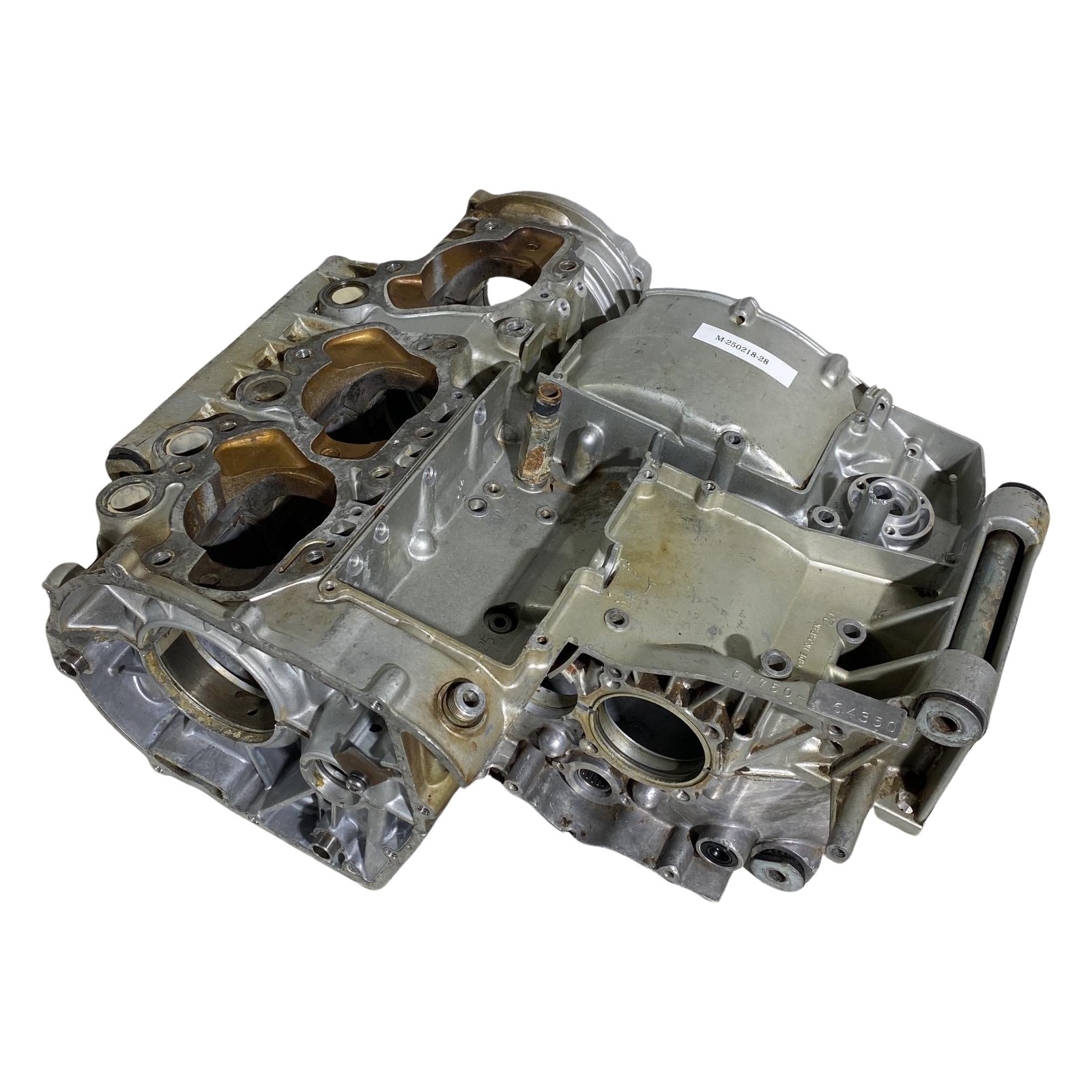 SUZUKI GT750 クランクケース スズキ｜ＡＵＴＯ　ＷＯＲＬＤ