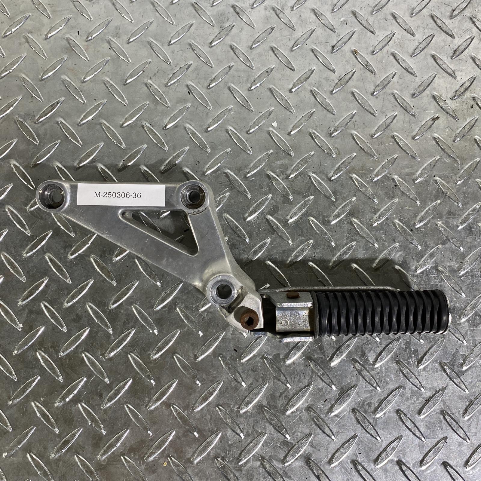 楽天市場】Z400GPステッププレートフィン黒（385） : TWINSTAR 楽天市場店