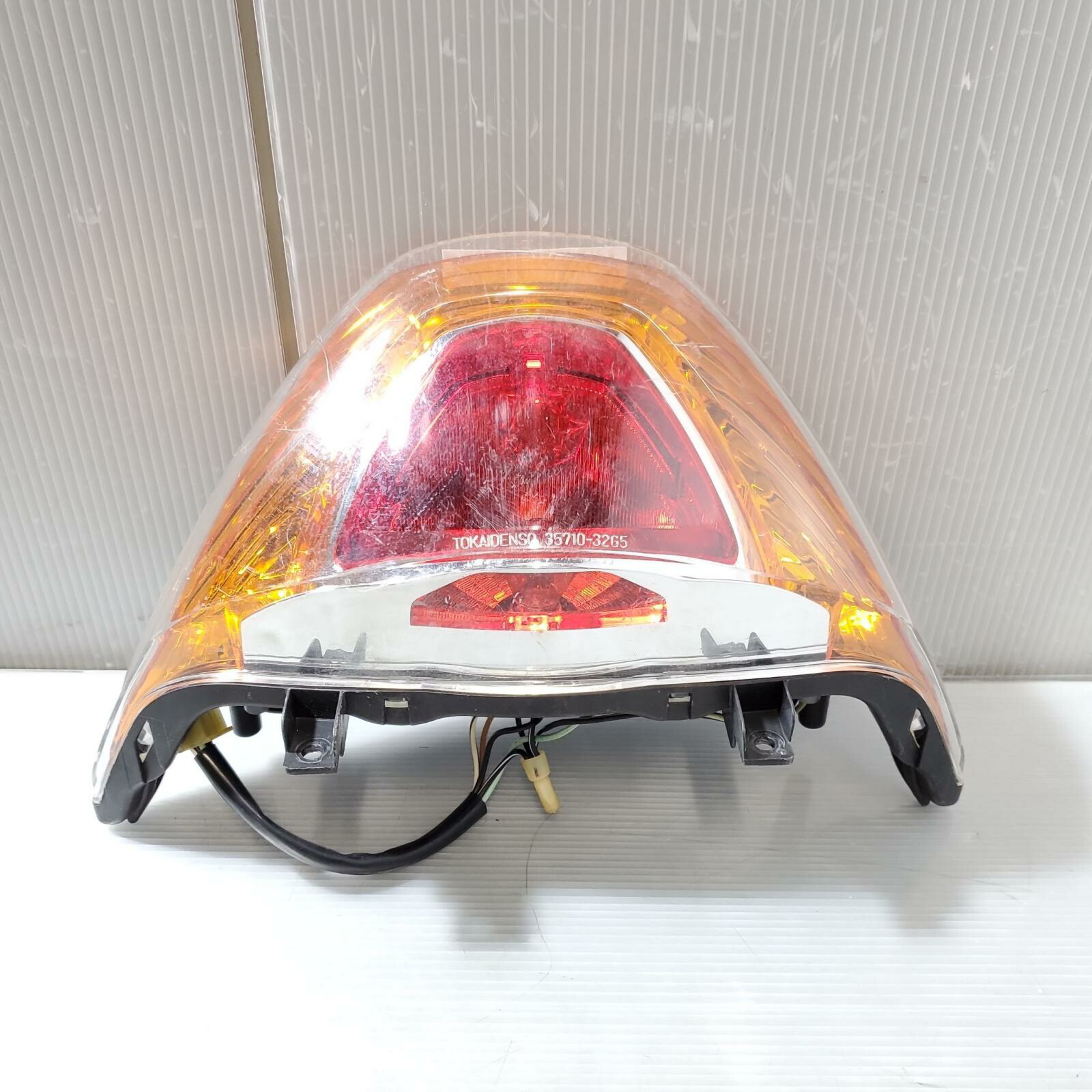 アドレスv100 LEDテール　レンズセット Amazon | フロムネイバー アドレスV100用LEDテールユニット