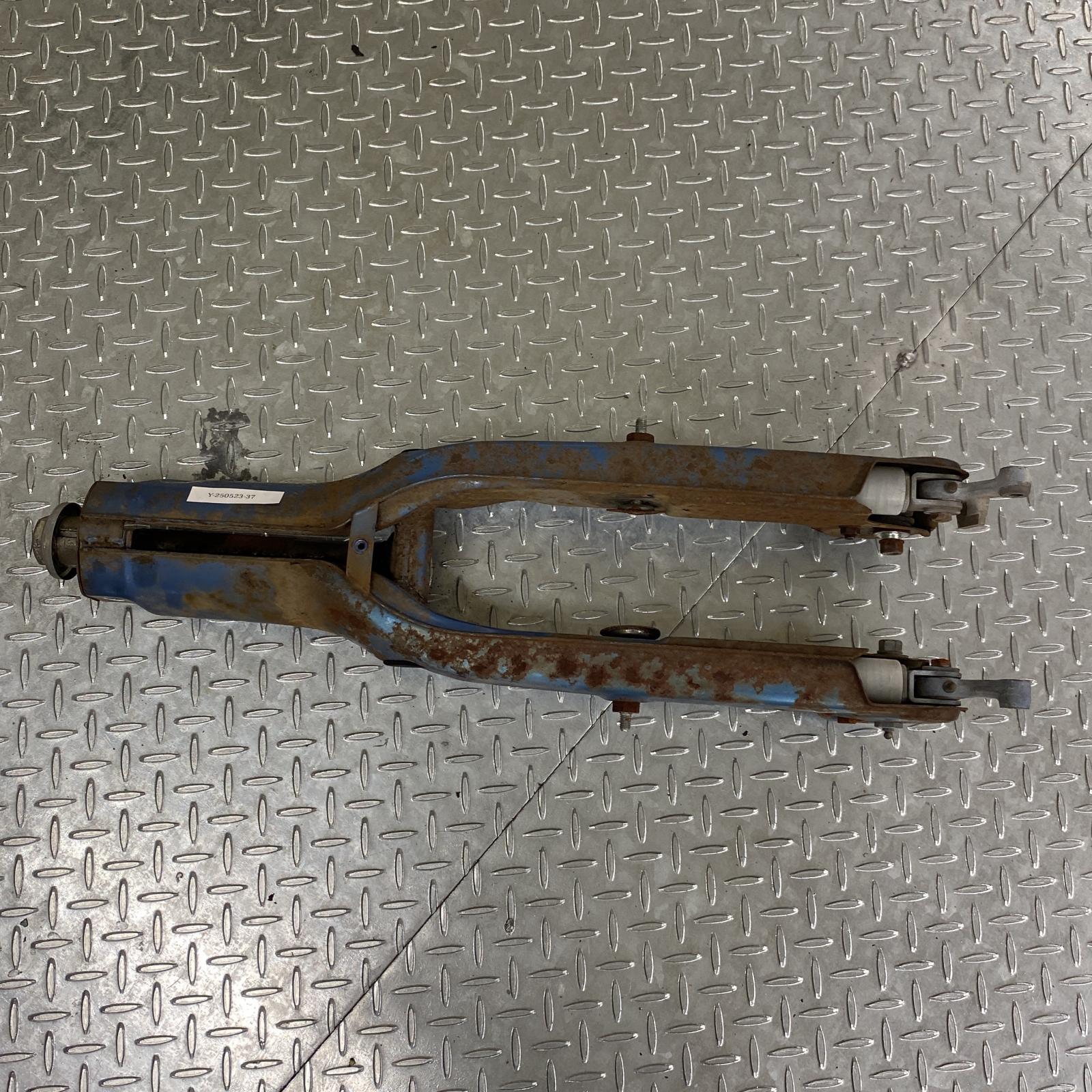 楽天市場】SUZUKI レッツ5G CA47A フロントフォーク スズキ : AUTO