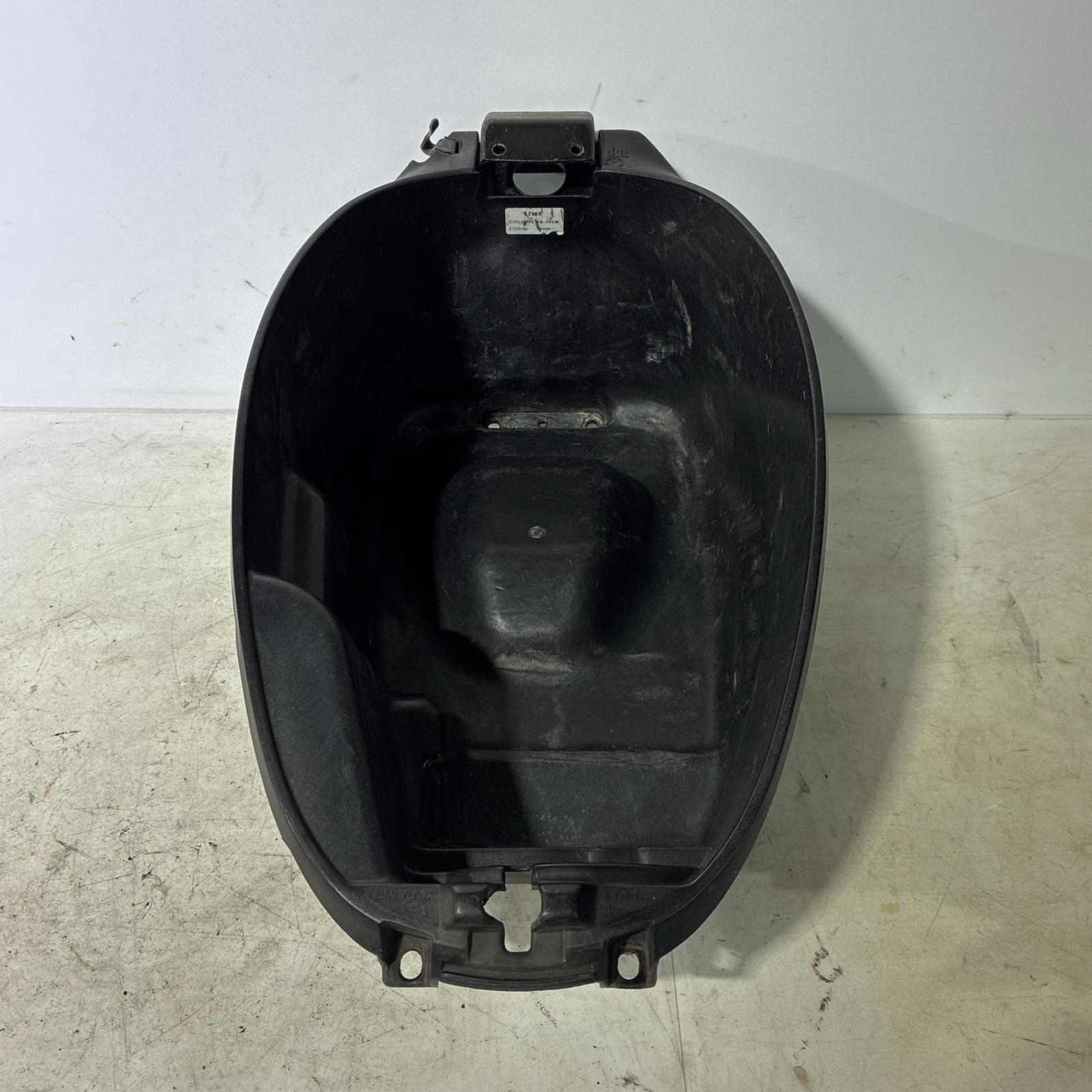 HONDA タクト50 AF51 メットインボックス ホンダ