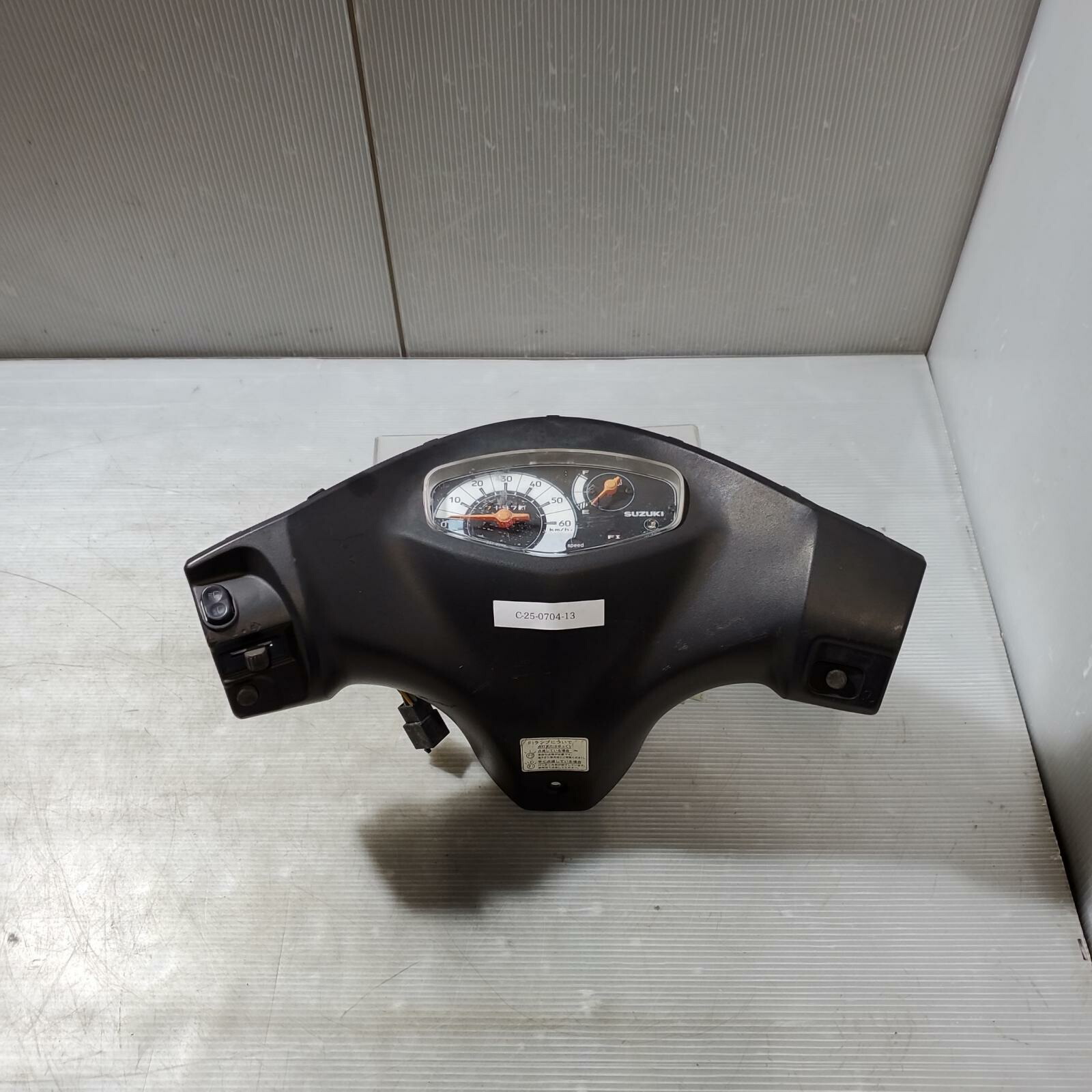 SUZUKI アドレスV50 CA42A メーター メーターカバー  ADDRESS スズキ [C-25-0516-1] 楽天市場】SUZUKI アドレスV50 CA42A メーター メーターカバー ADDRESS