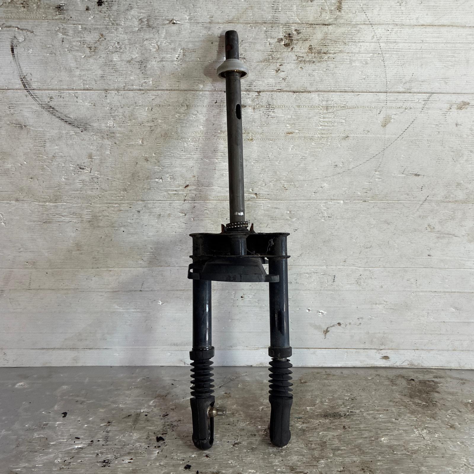 楽天市場】互換品 フロントフォーク ヤマハ YBR125 YBR125K 700mm 左右