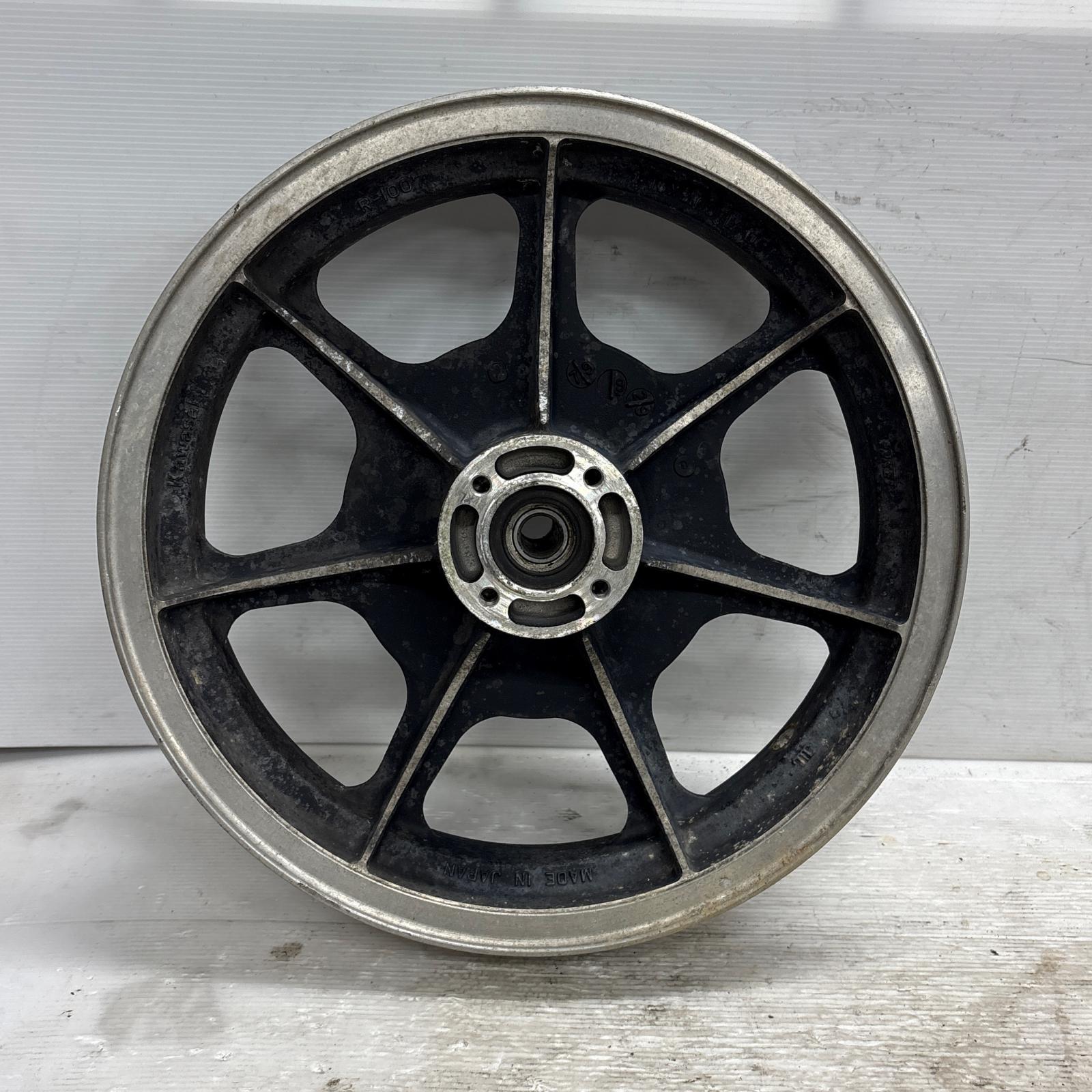 KAWASAKI Z400J リアホイール カワサキ [M-250708-65] 楽天市場】KAWASAKI KAWASAKI Z400J リアホイール バレル研磨済み FX