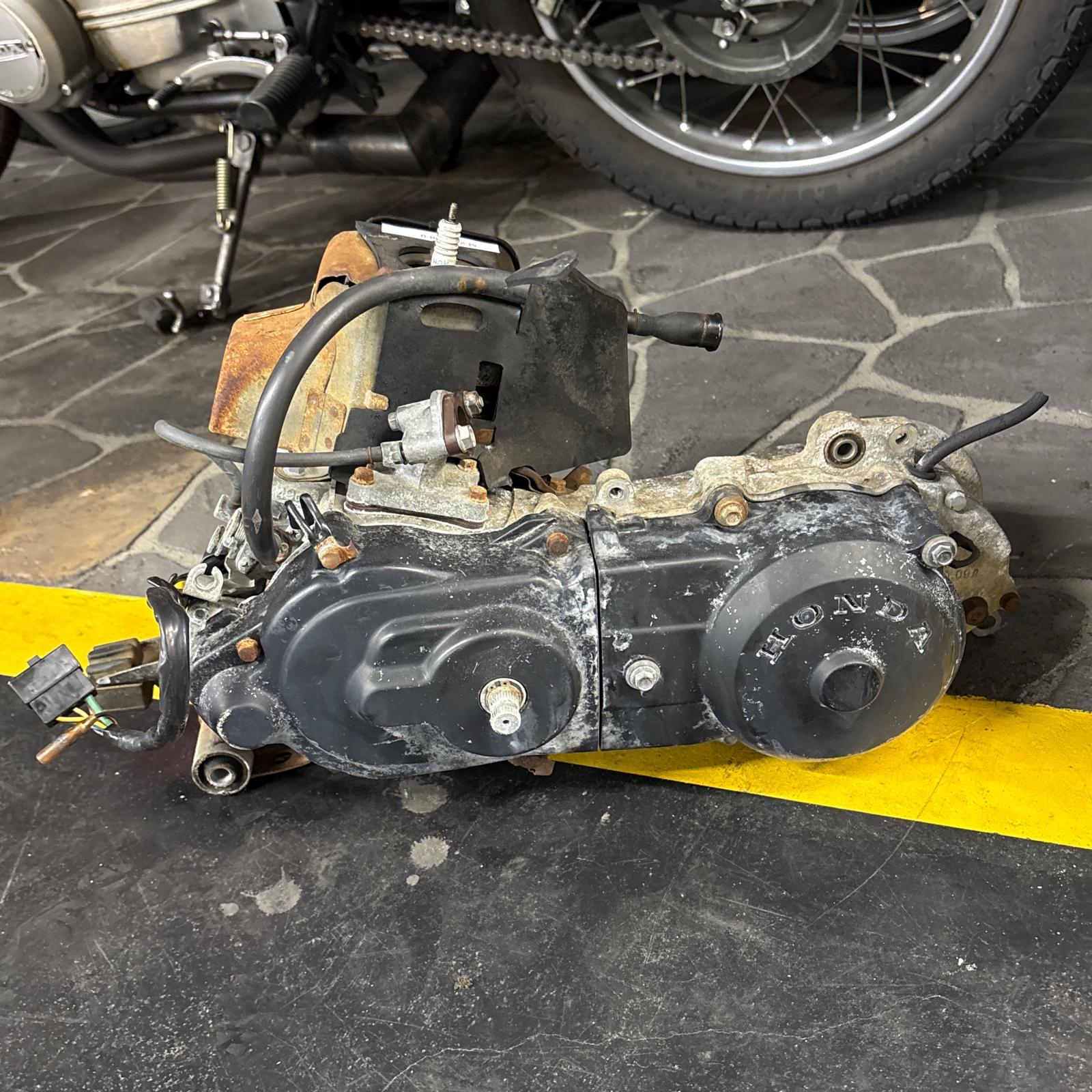 楽天市場】HONDA DJ-1 50 AF12 エンジン ホンダ : AUTO WORLD