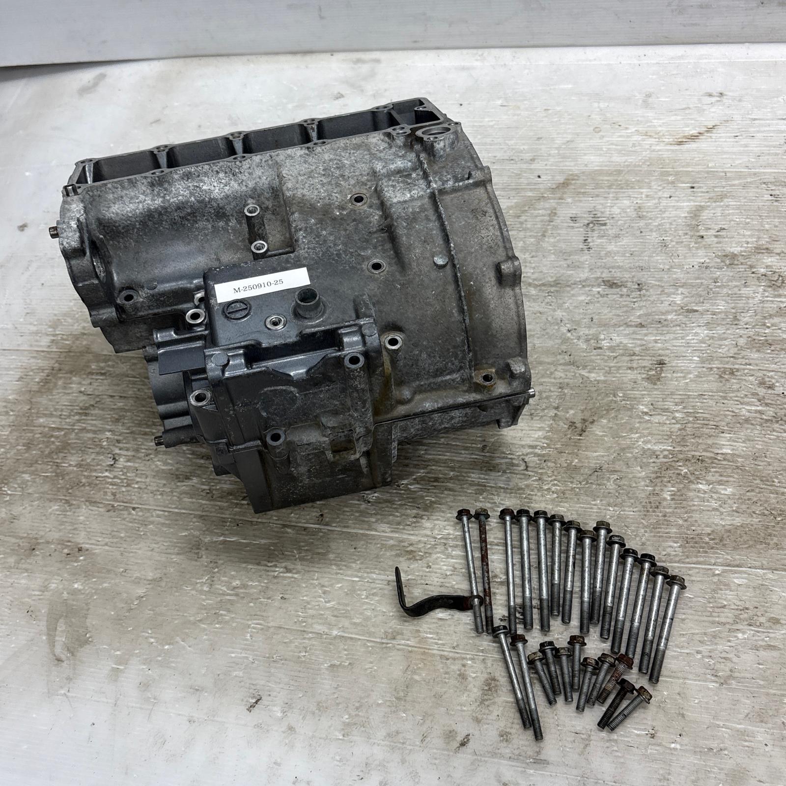 KAWASAKI バリオス ZR250A クランクケース カワサキ