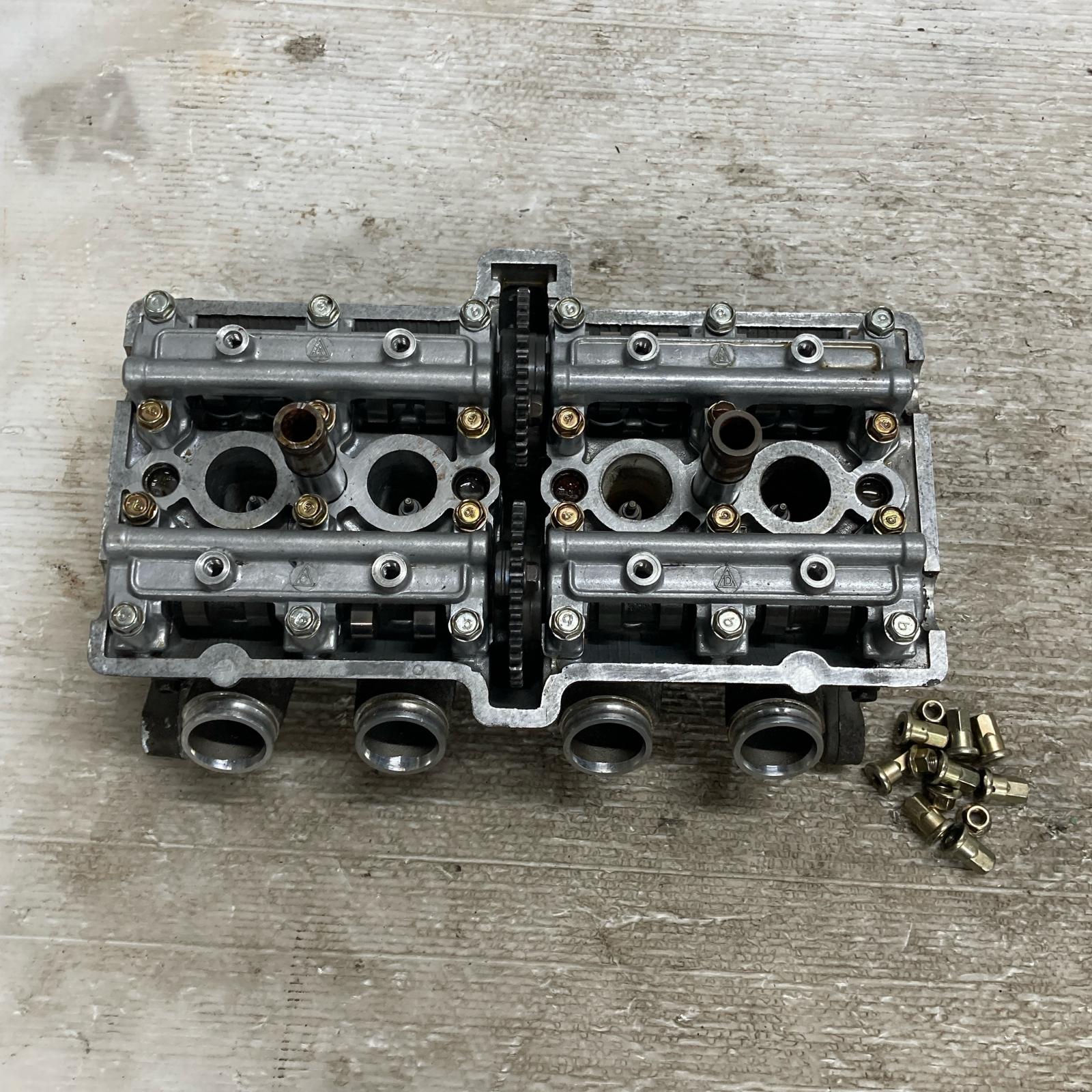 SUZUKI バンディット250 GJ74A シリンダーヘッド ASSY スズキ