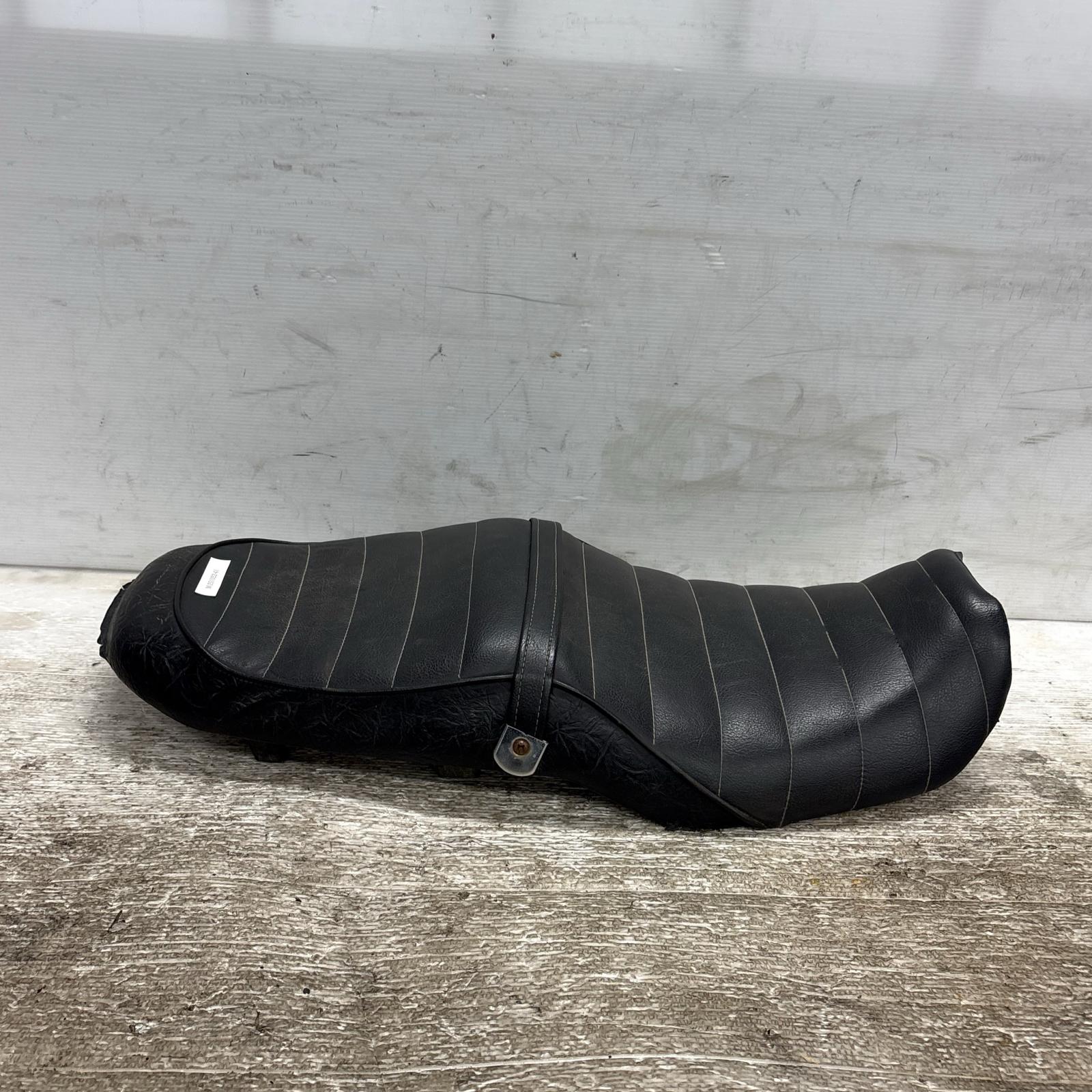 楽天市場】バリオス 2型 三段シート 茶ツートン/ GSX250FX : カスタム