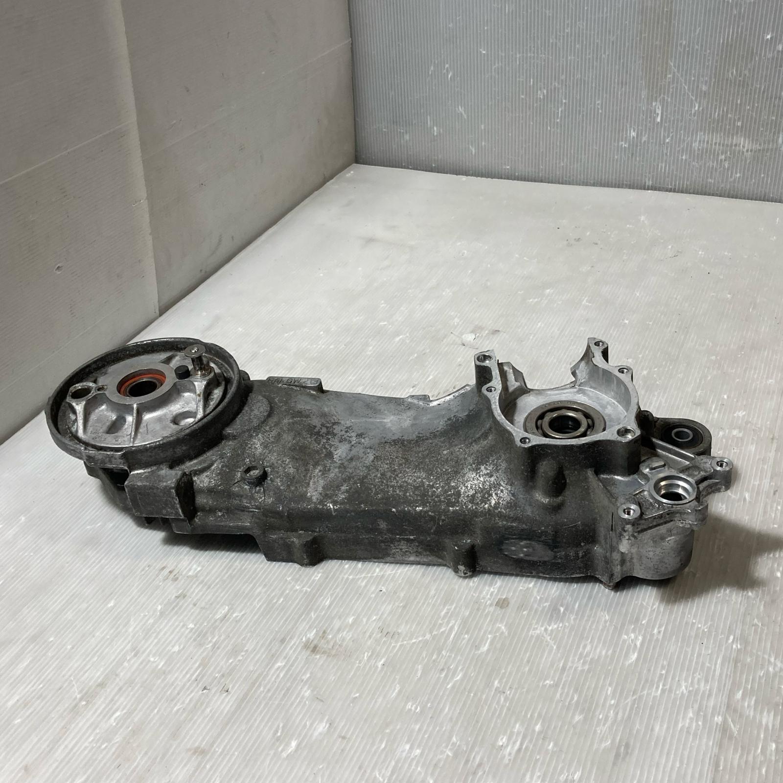 HONDA リード90 HF05 クランクケース 左 LEAD ホンダ
