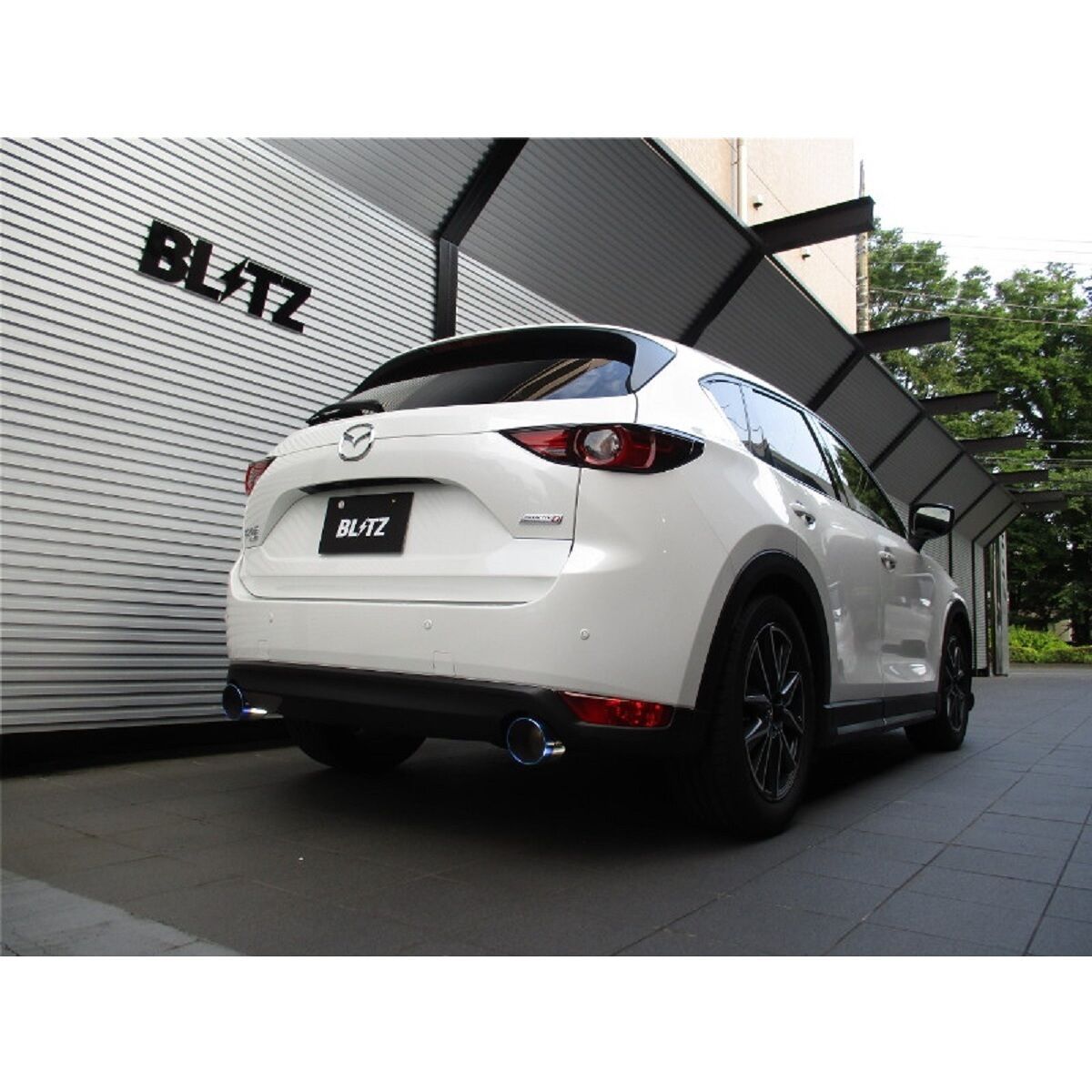 【4/14 20:00-4/17 09:59 エントリーでP5倍】BLITZ ブリッツ マフラー ニュルスペック VSR StyleD 63167V CXー5 KF2P