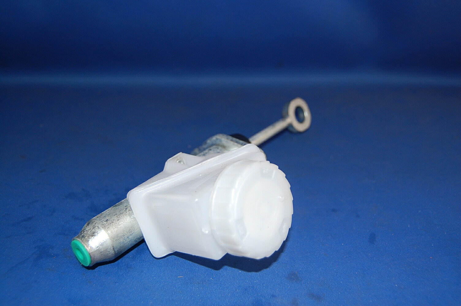 クラッチマスターASSY　 【社外製】　 MASTER CYLINDER - RESTYLED WITH PLASTIC RESERVOIR　 300Tdi