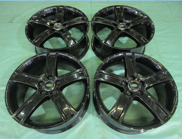 新品 PORTO 艶ありブラック&ブリヂストン ALENZA 235/55-19 ランドローバー・ディスカバリースポーツ、フリーランダー2、イヴォーグ 4本セット|オートリーダーズ 店