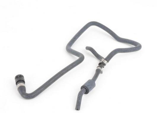 拡張タンクアッパーフィッティングエンジン冷却 ウォーター パイプホース BMW X5 17127509967 AL-CC-6895 AL Car parts