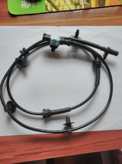 ABSセンサー JAC HeYue (J5/J6) FR 互換品番:3630040U2010 メーカー AL-DD-2521 AL sensor｜オートパーツエージェンシー