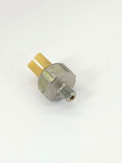 オイル プレッシャー センサー 2524089960 2524070J00 1953654 2524089915 2524089920 適用: QD32 AL-FF-5588 AL sensor