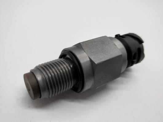 スピード センサー 適用:ボルボ/VOLVO メルセデス トラック 3171490 1077500 3962959 135426717 31714906880 340216009002 AL-II-4981 AL sensor