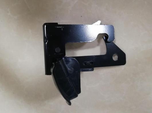 鉄 カバー ロック フック 適用: ベンツ Cクラス W204 2048800064 AL-KK-4296 AL Exterior parts for cars