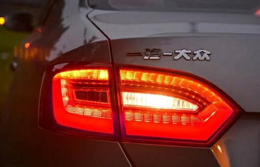 テール ランプ 適用: VW フォルクスワーゲン/VOLKSWAGEN ジェッタ ライト 2012-2014 LED リア DRL + ブレーキ パーク シグナル ストップ AL-HH-0150 Car parts