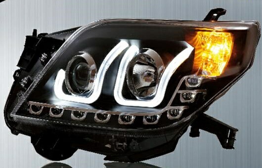 適用: トヨタ プラド ヘッドライト 2009-2013 LED ヘッドランプ DRL プロジェクター H7 HID バイキセノン レンズ AL-HH-0317 Car parts