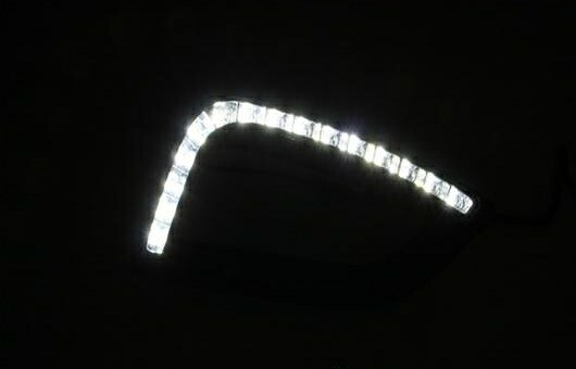 適用: ヒュンダイ/現代/HYUNDAI IX35 2014-2015 LED DRL フォグ ランプ デイタイムランニングライト 高光度 ガイド AL-HH-0536 Car parts｜オートパーツエージェンシー 36,517円