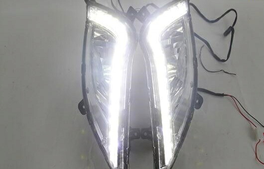 適用: 2015 ヒュンダイ エラントラ LED フォグ ランプ デイタイムランニングライト 高光度 ガイド DRL AL-HH-0586 Car parts