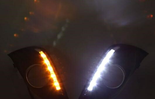 適用: フォード/FORD フォーカス LED DRL フォグ ランプ デイタイム ランニング 高光度 ガイド ライト 35W ホワイト・イエロー 5500K AL-HH-0827 Car parts