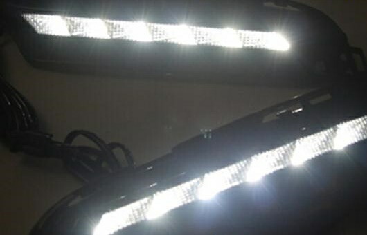 適用: フォルクスワーゲン/VOLKSWAGEN ゴルフ 13-16 LED DRL フォグ ランプ デイタイム ランニング 高光度 ガイド ライト 35W ホワイト 5500K AL-HH-0830 Car parts