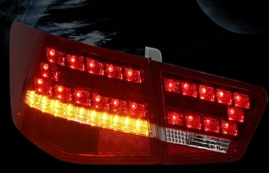 適用: 起亜 フォルテ LED テールライト 2010-2016 テール ライト リア ランプ DRL + ブレーキ パーク シグナル レッド AL-HH-1208 Car parts