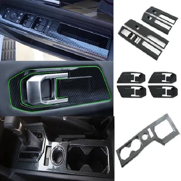 適用: 三菱 トライトン L200 2024 2025 カーボンファイバー センター コンソール ギア シフト パネル カバー トリム インナー ドア 3セット 左ハンドル用・右ハンドル用 SR-AA-0702 Interior parts for cars