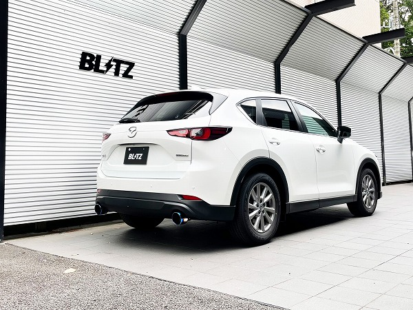 ブリッツ/BLITZ NUR-SPEC CUSTOM EDITION マフラー チタンカラー(VSR) 63201V マツダ CX5 KF2P SHVPTS AT専用,2WD専用 2021年12月～
