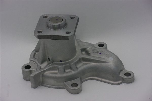 GMB ウォーターポンプ 日産 ローレル water pump
